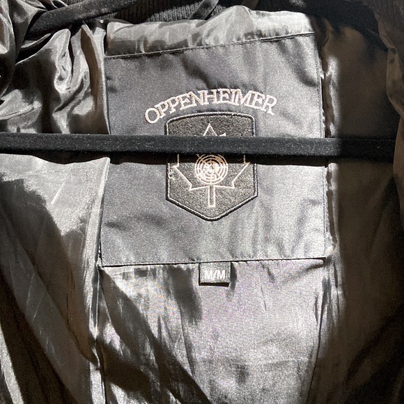 Winter Puffer Jacket with Hood - Medium Size for Women - Picture 7 of 7